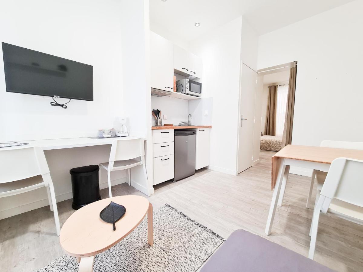 Le Valmy #2 - Cosy Studio - Grenoble Διαμέρισμα Εξωτερικό φωτογραφία
